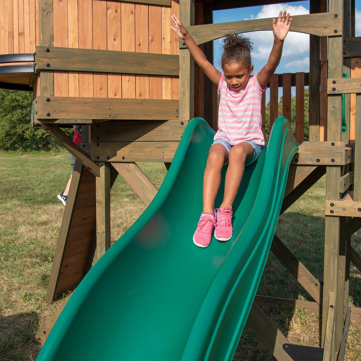 Eagles Nest Elite Swing Set